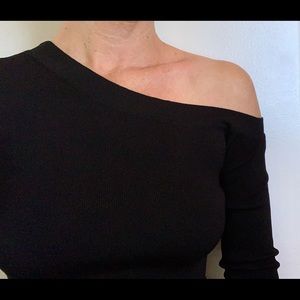 NWT Zara asymmetrical one shoulder black dress